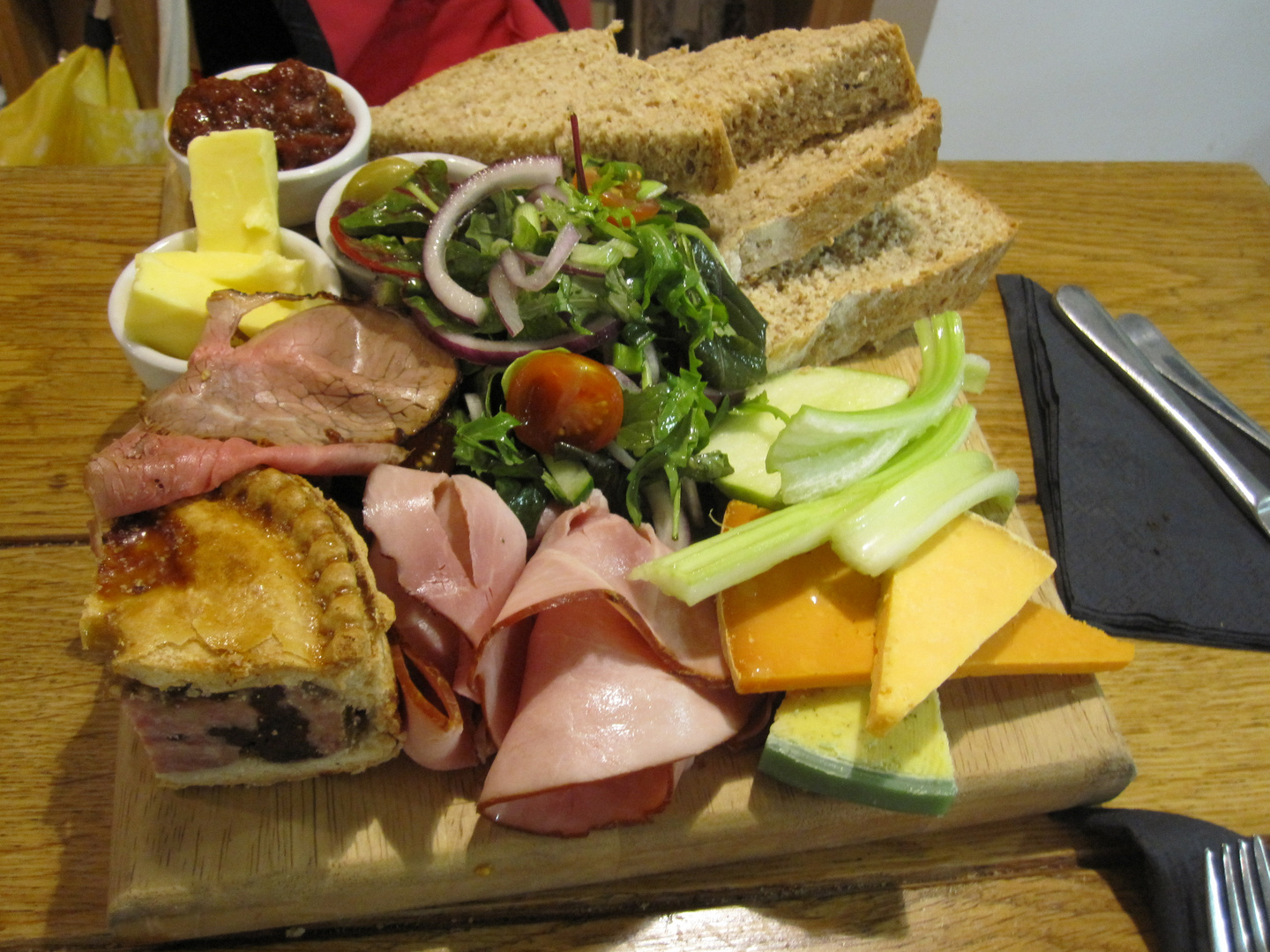 A PLOUGHMAN'S LUNCH.