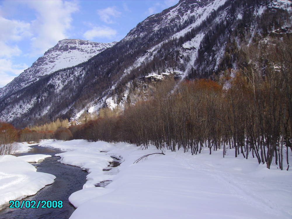 A proximité de Lanslevillard