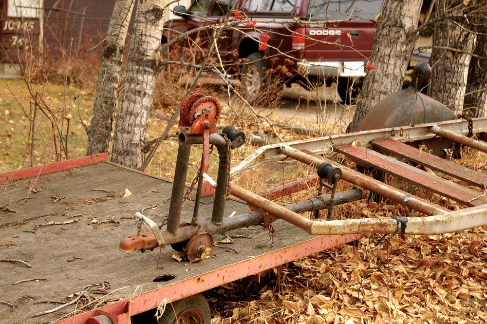 A rusty Trailer in the Fall