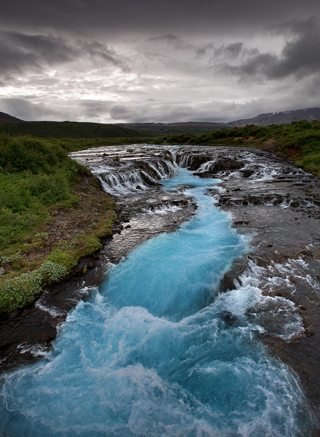 [ _að streyma //Brúarfoss]