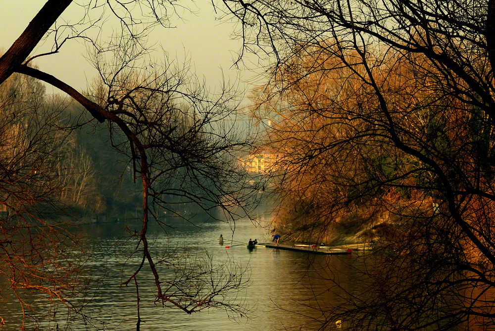 A SUNSET ON THE RIVER