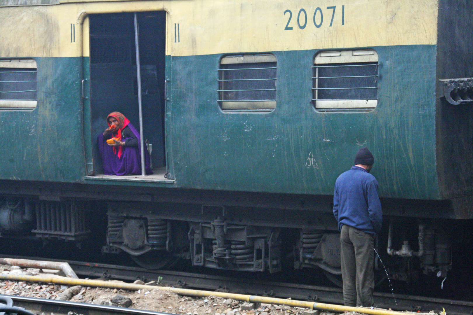 A train stop  in New Delhi Railway Station:D