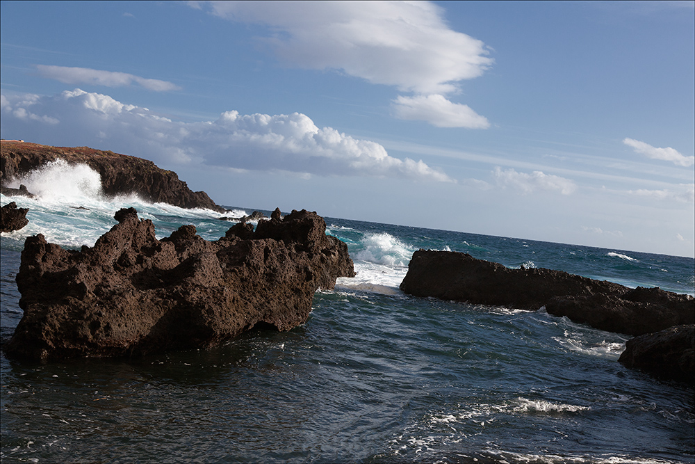 A Walk on heavy Sea