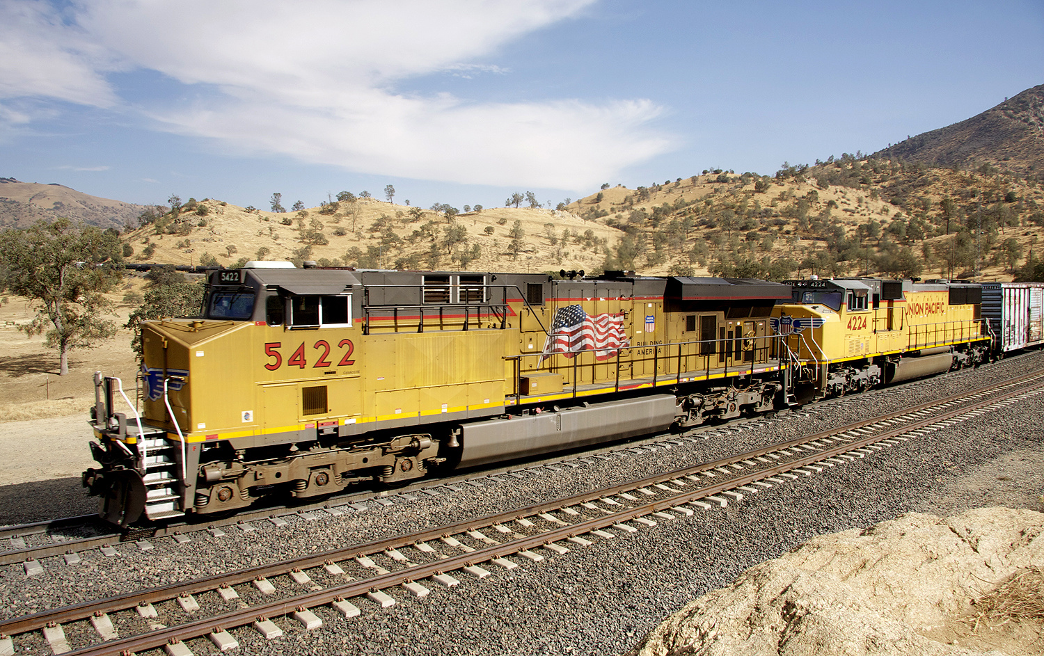 A Westbound Union Pacific Freight Train on Tehachapi Loop