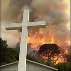 A WILD FIRE IN CALIFORNIA,THIS IS NOT FUNNY.MAY GOD HELP US ALL