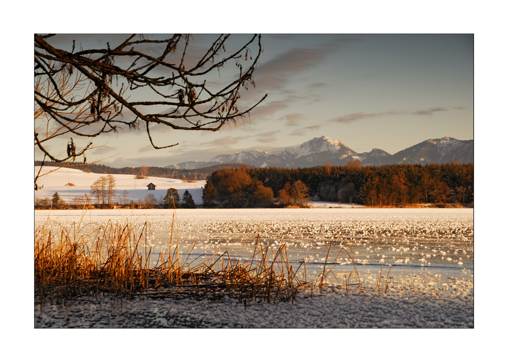 A Wintry Sunset - Wintersonnenuntergang