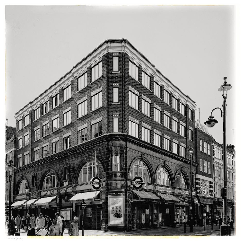 A wonderful place to be - Underground Station Covent Garden