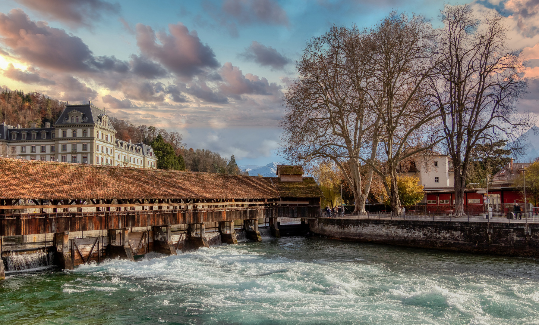 a wooden bridge in Thun