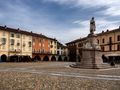 Vercelli, Piazza Cavour di Roberto 1950