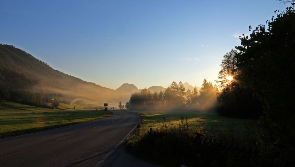 Straße in den Nebel von NIRSpec 