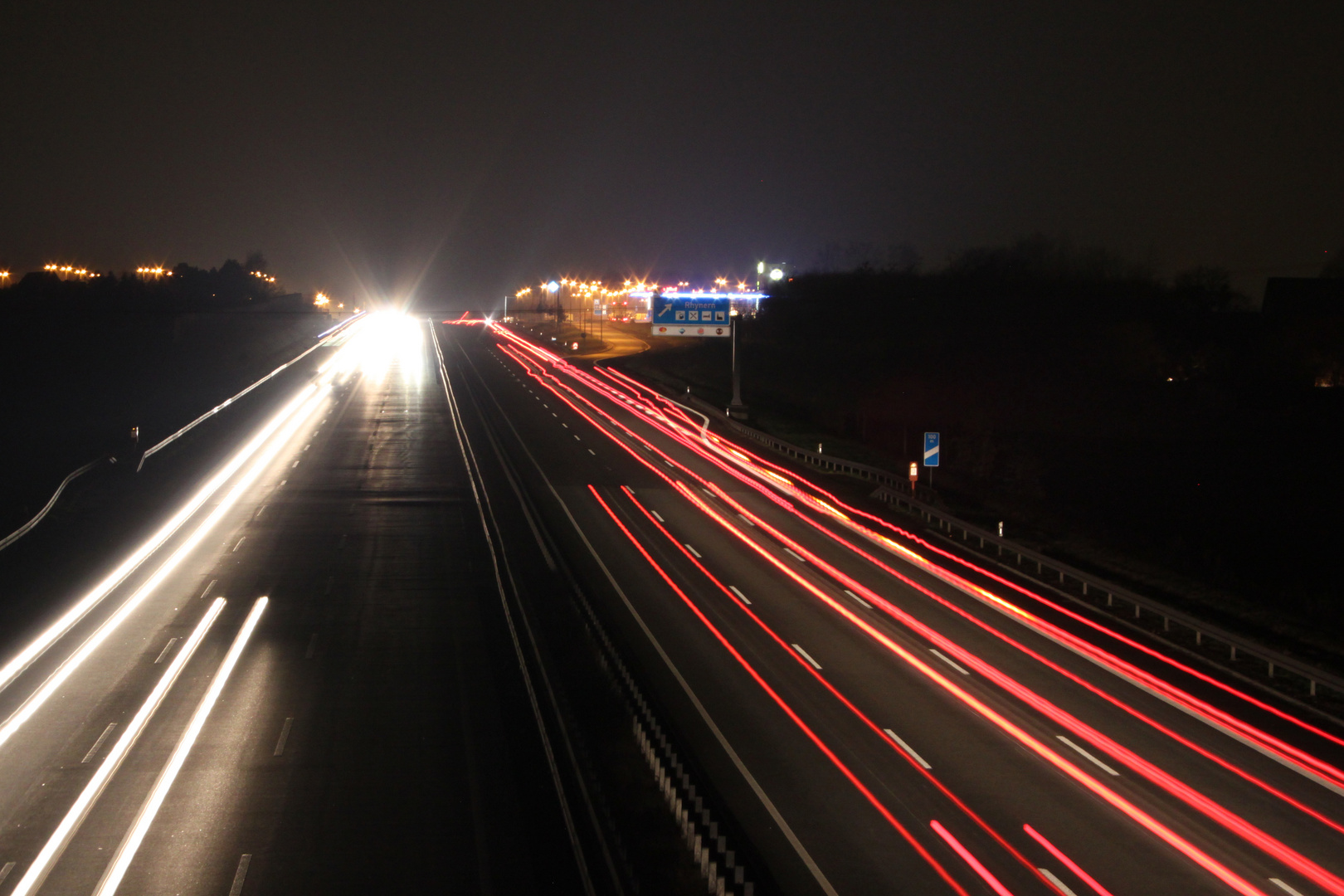 A2 bei Nacht