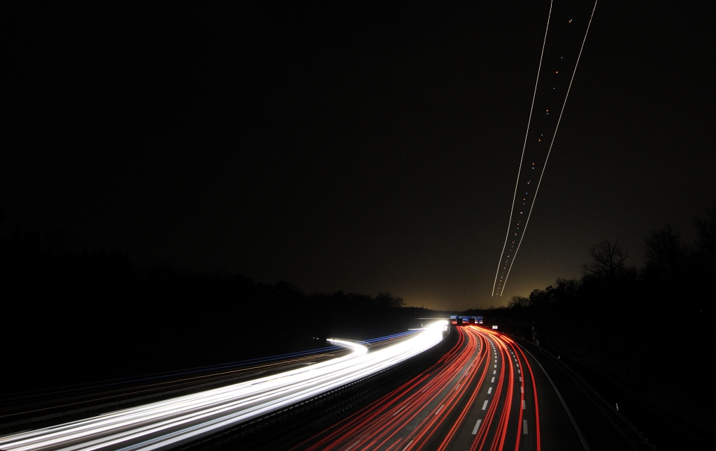 A3 und landendes Flugzeug