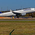 A320Neo der Lufthansa in alter Bemalung