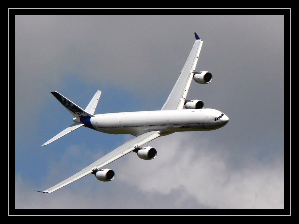 A340 - 600 in turn