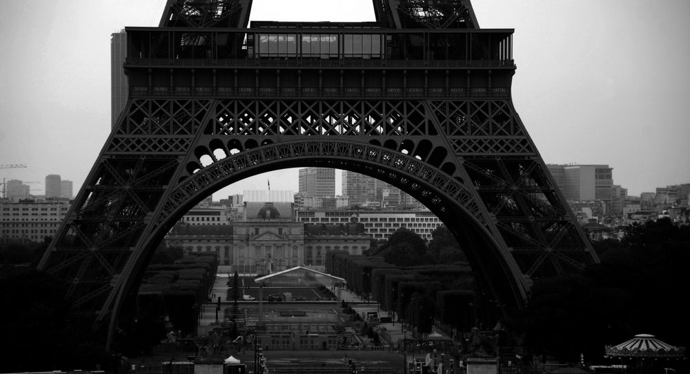 Paris - Durchblick von Stefan Haffner