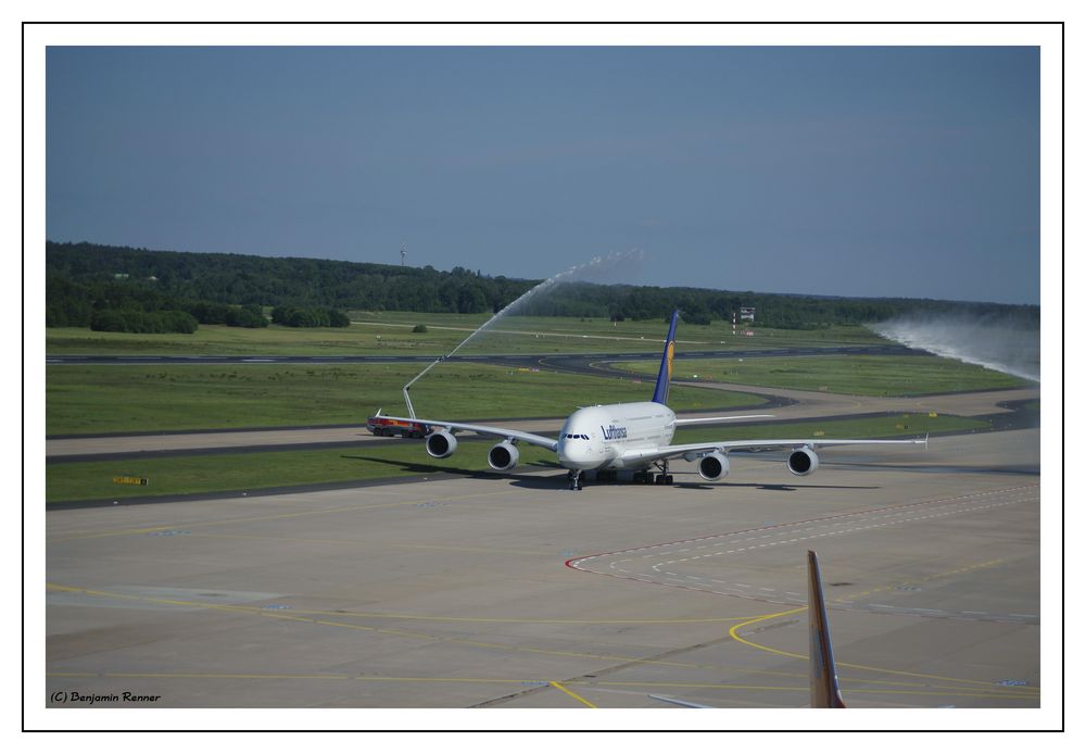 A380-800 wird in Köln begrüßt