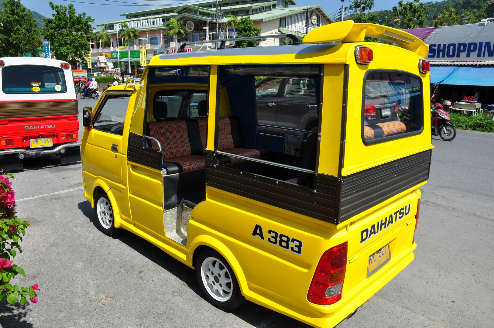 A383 = Tuk-Tuk