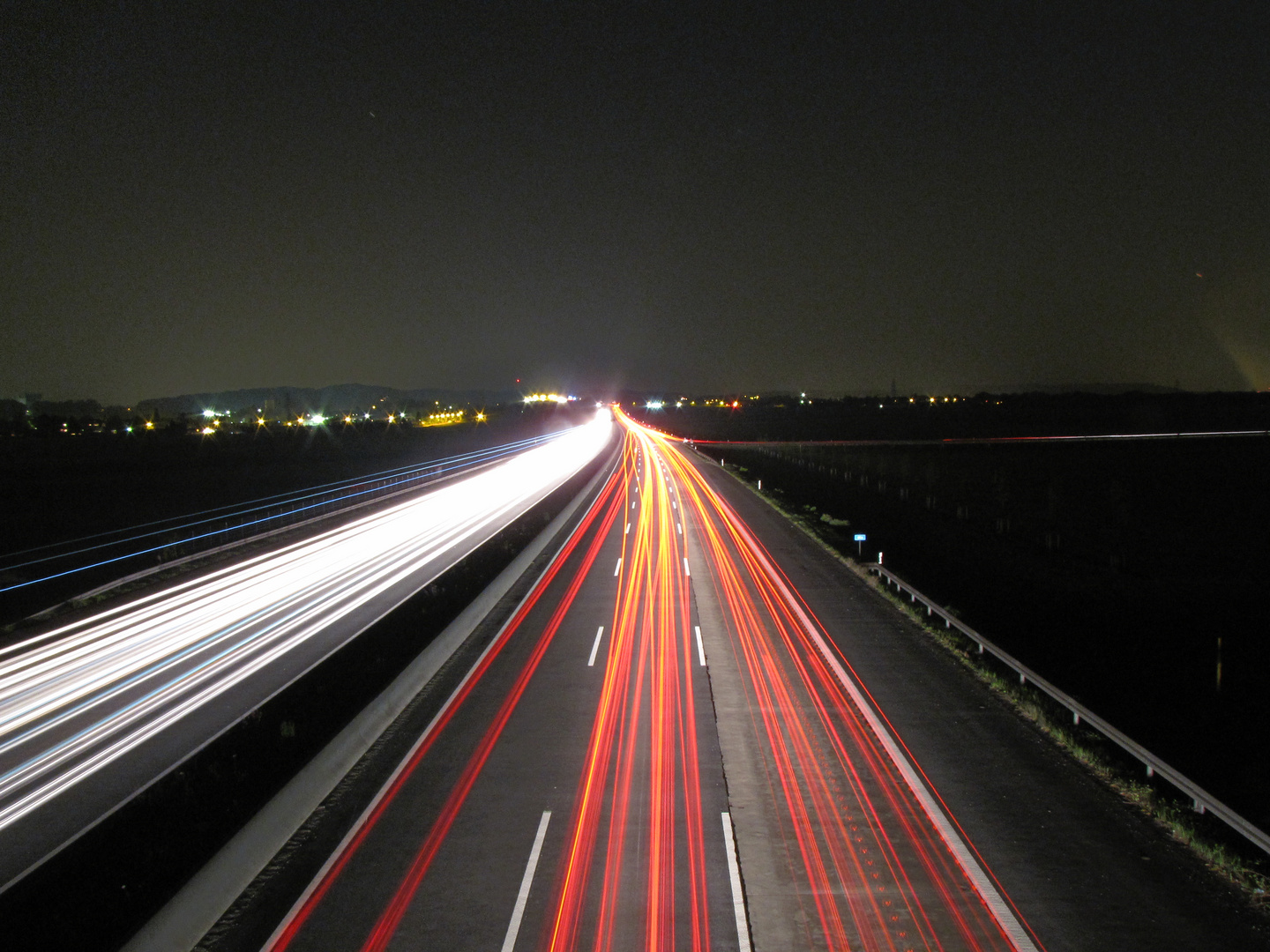 A4 bei Frechen bei Nacht