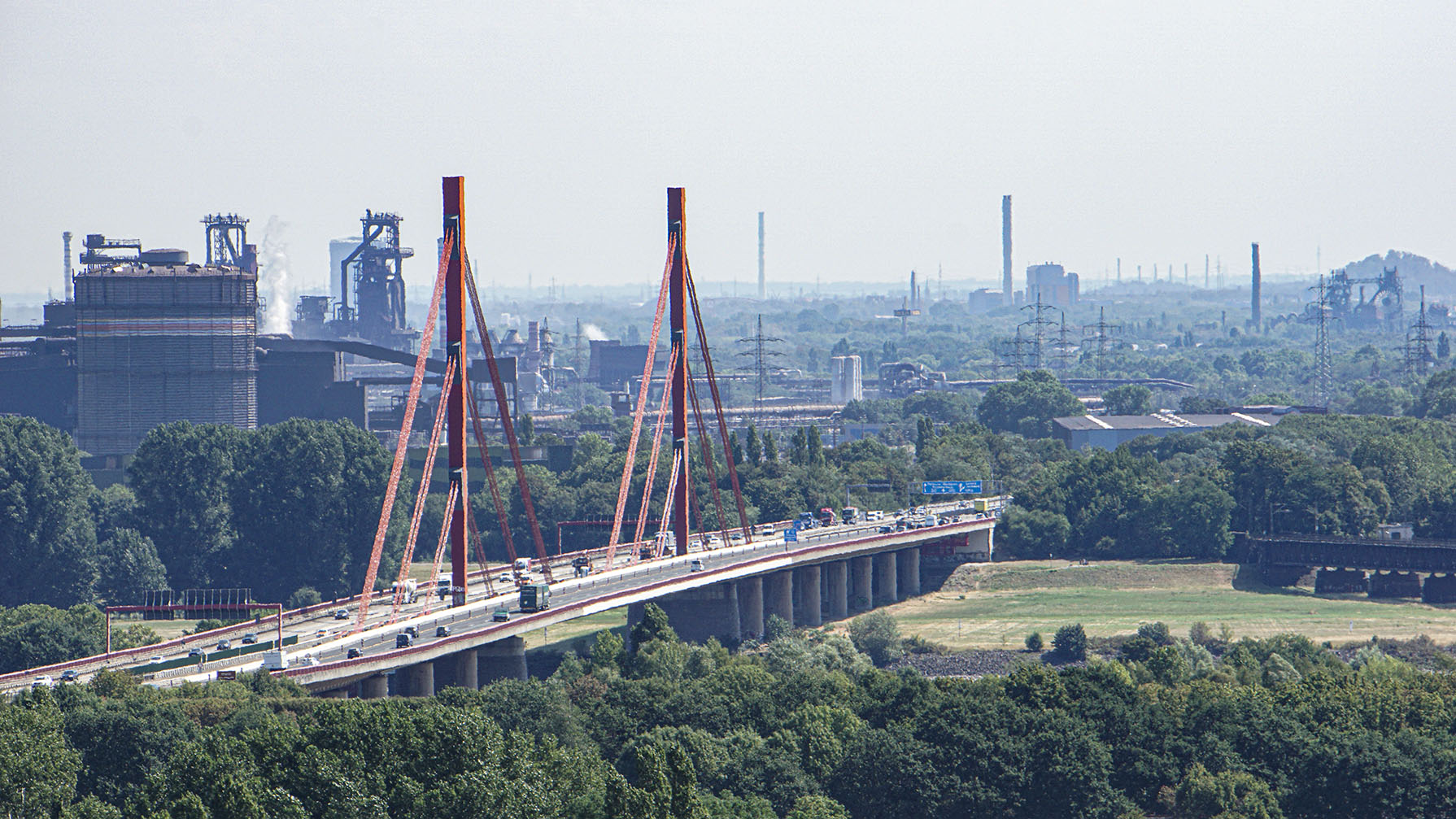 A42 Brücke mit Tele