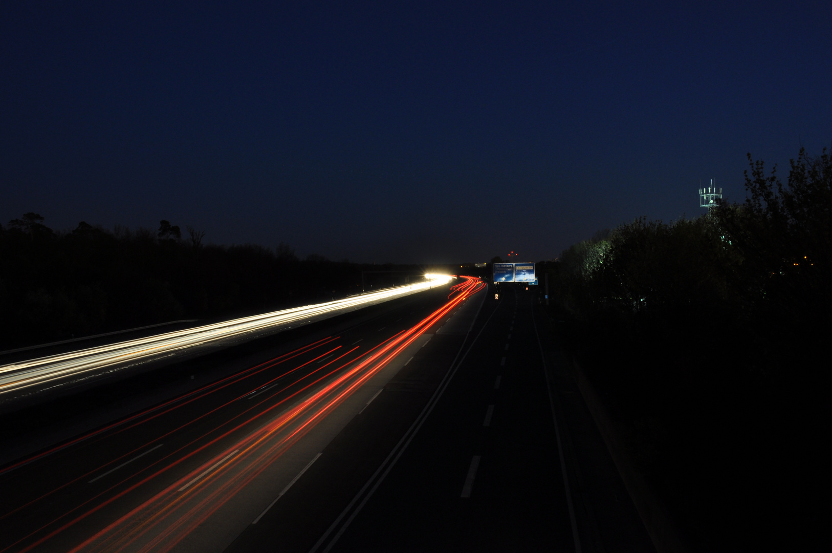 A5 bei Nacht