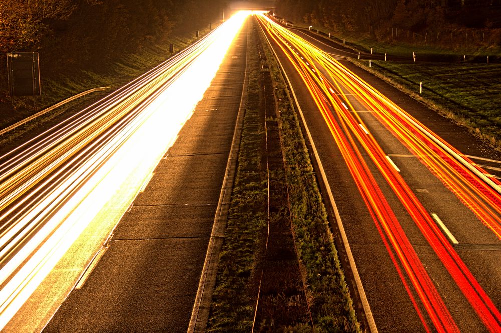 A57 AS Alpen bei Nacht - LZB 60 sek.