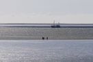 Strandspaziergang am Strand von Büsum 2 by Herbert G 