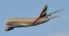 A6-EDE - Emirates - Airbus - A380