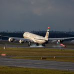 A6-EHI Etihad Airways Airbus A340-642