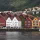 Norvegia. Bergen,  le coloratissime casette in legno del suo centro storico antistante il porto.