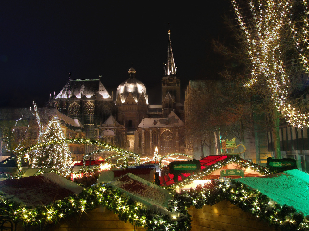 Aachen bei Nacht