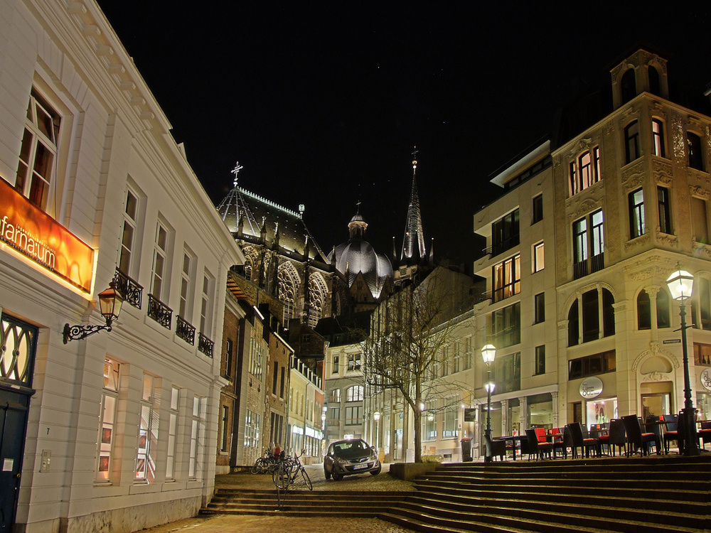 Aachen bei Nacht