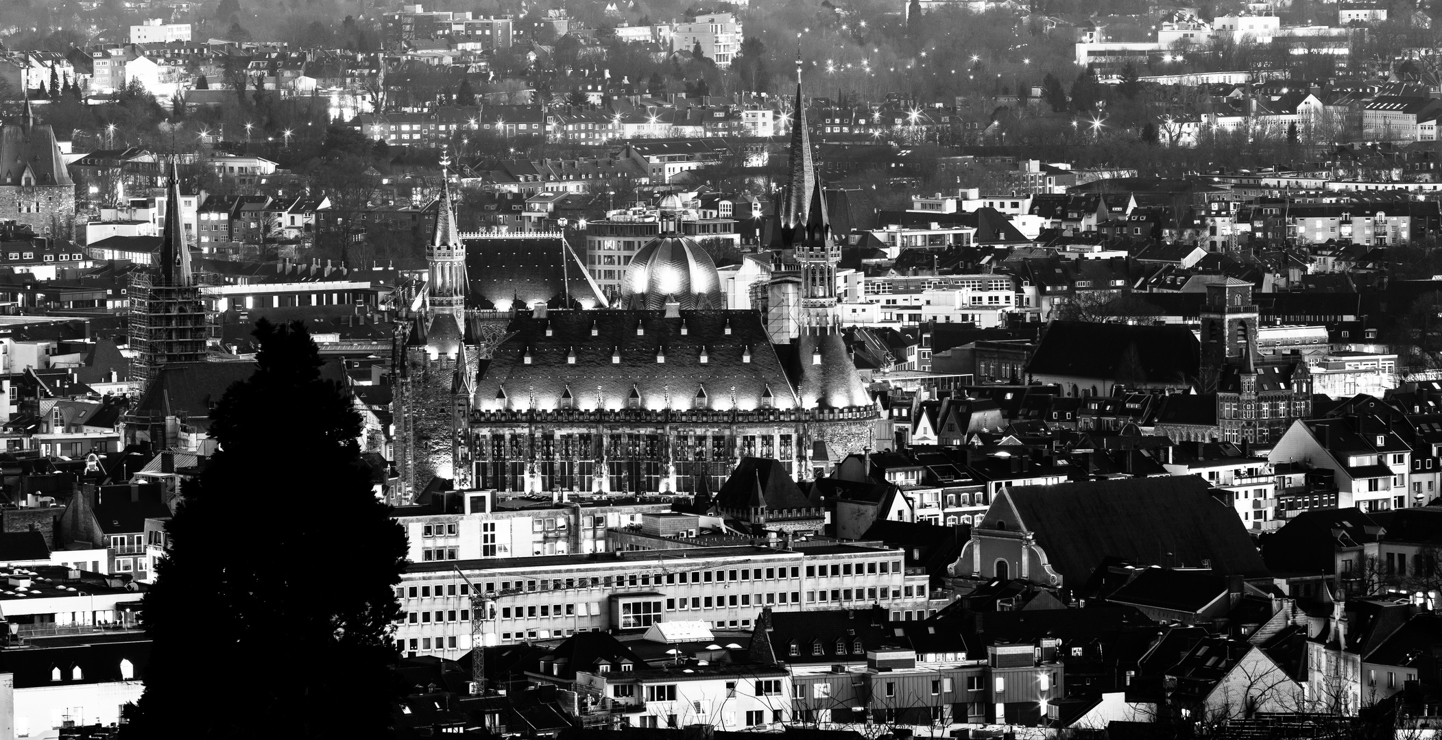 Aachen bei Nacht