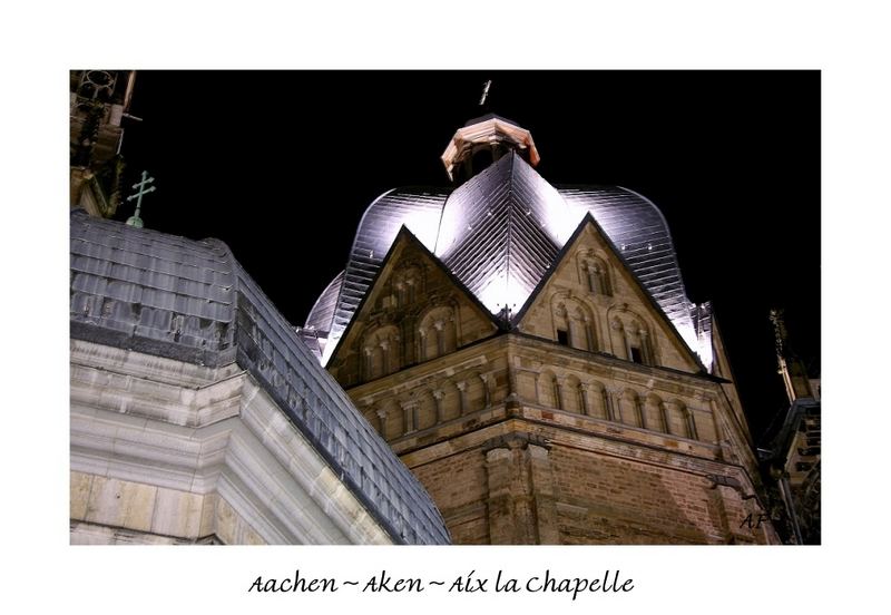 Aachen bei Nacht in Postkarten I