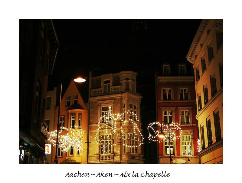 Aachen bei Nacht in Postkarten II