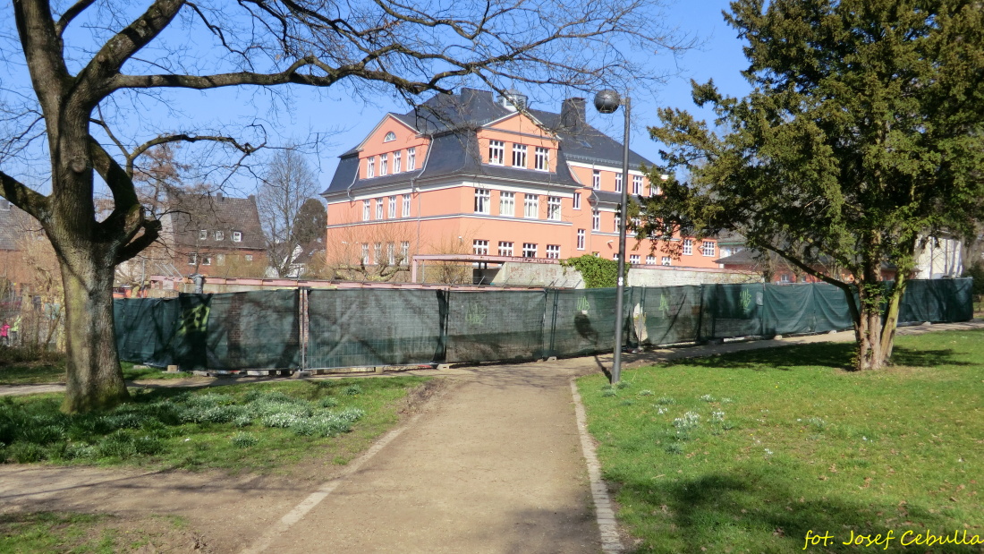 Aachen Brand - Markt - Grundschule_