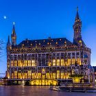 Aachen-Rathaus zur blauen Stunde