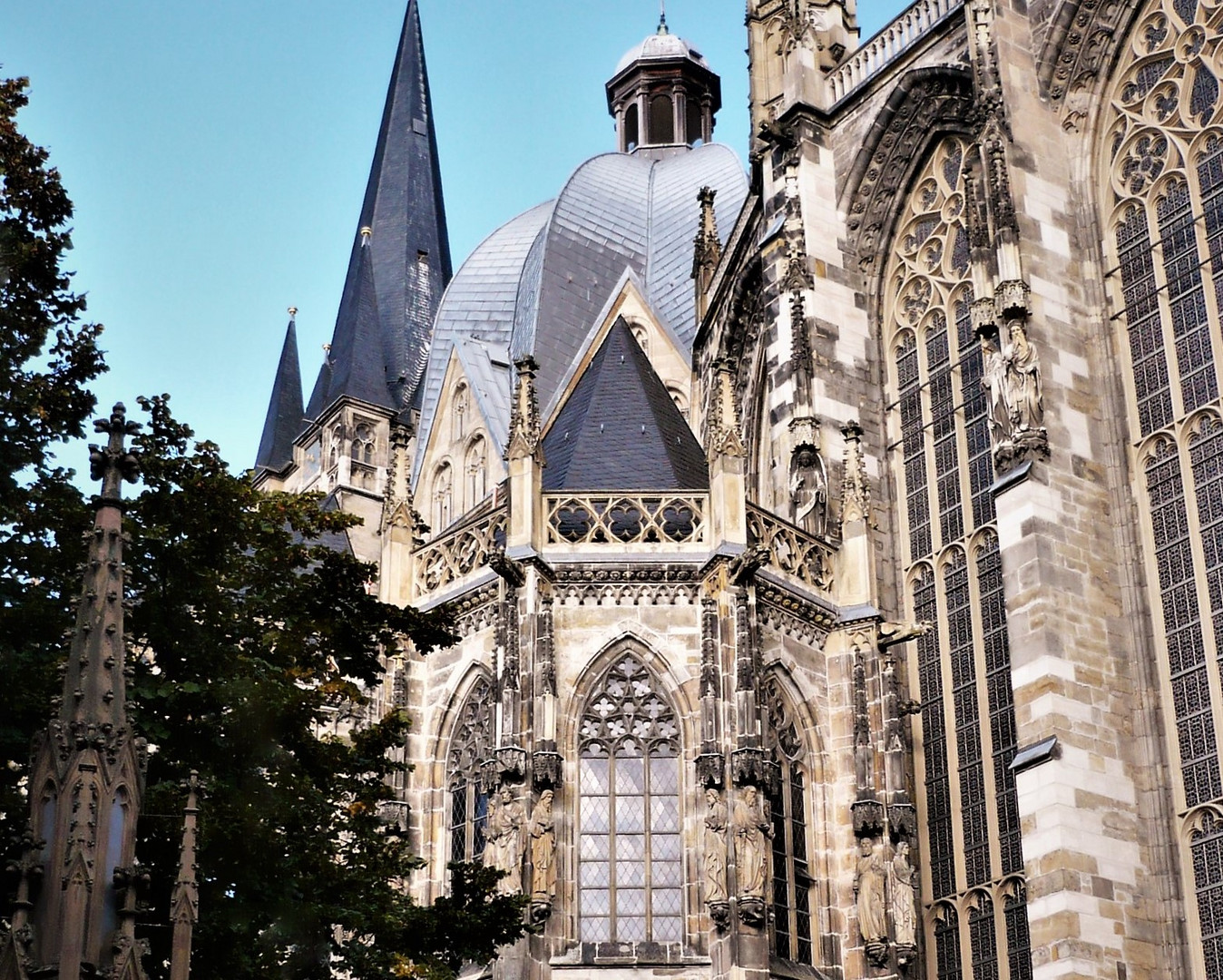 AACHENER DOM