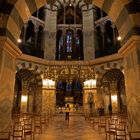 Aachener Dom - ein Blick durch die Pforte