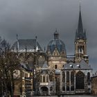 Aachener-Dom-im-Winterlicht