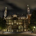 Aachener Rathaus bei Nacht