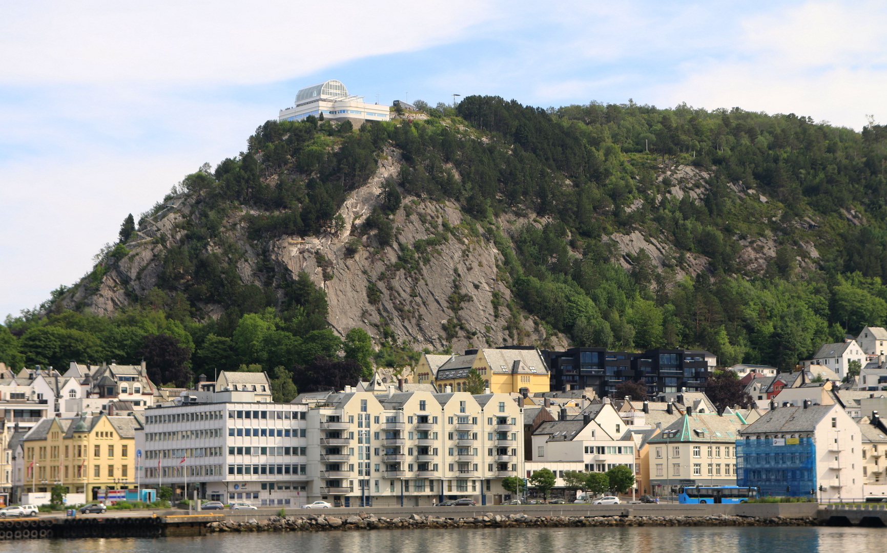 Aalesund die Bootsrundfahrt beginnt