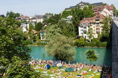 Aareschwimmen mitten in der Stadt...