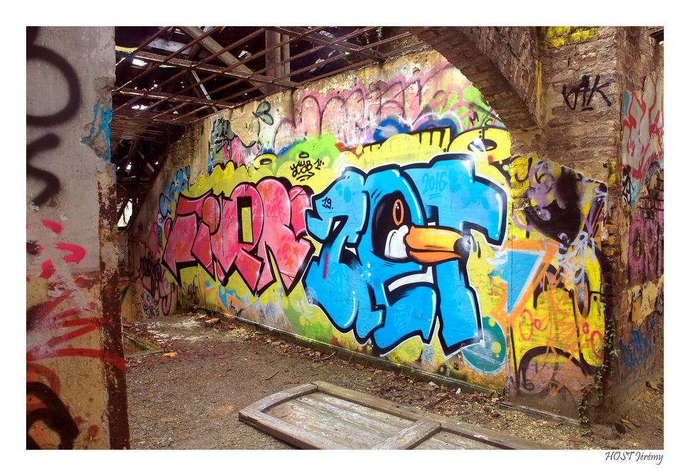 Abandoned and Graffiti 0055