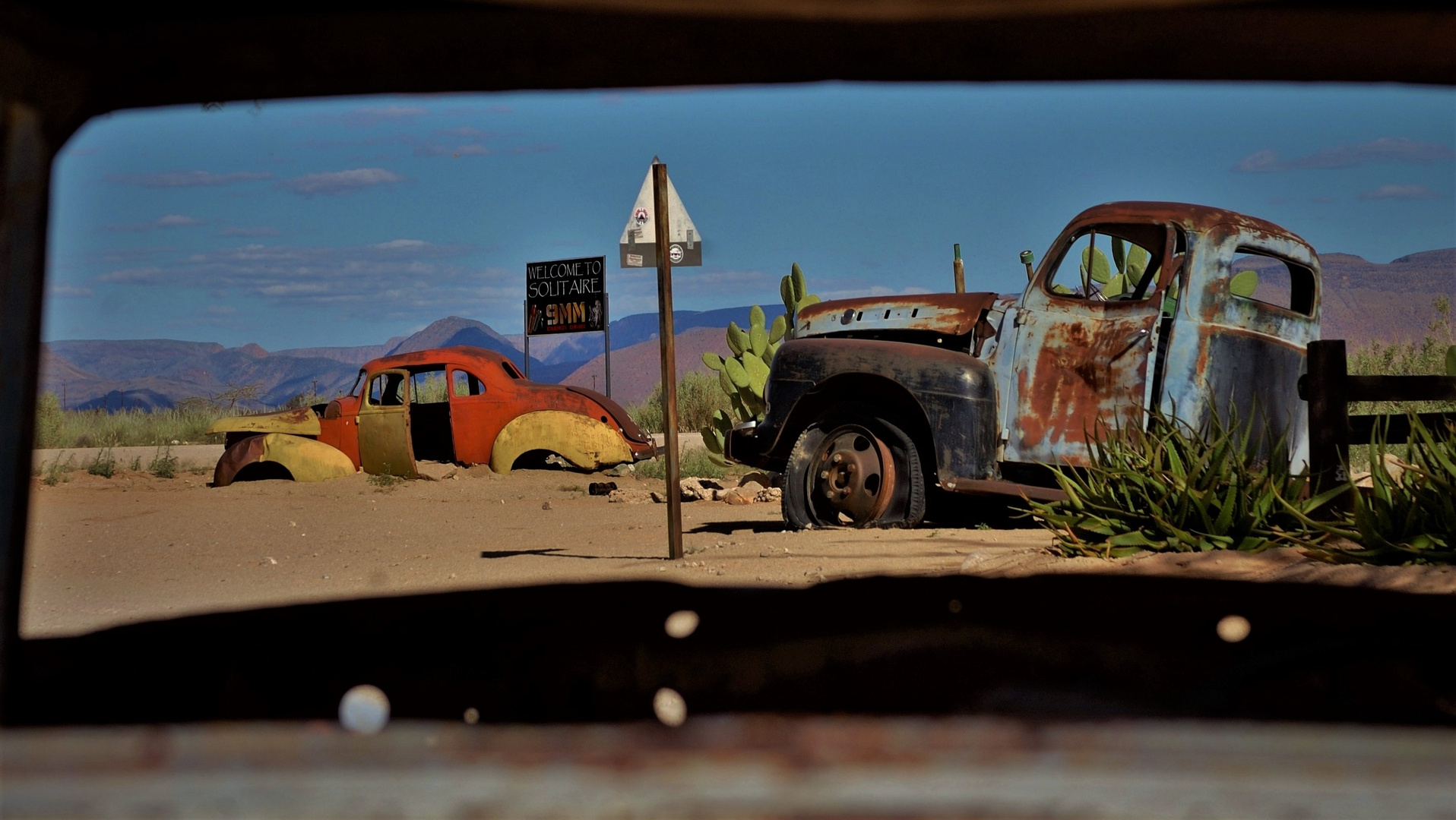 abandoned cars 