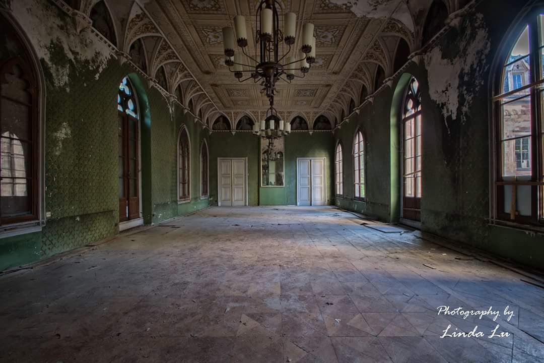 Abandoned Chateau 