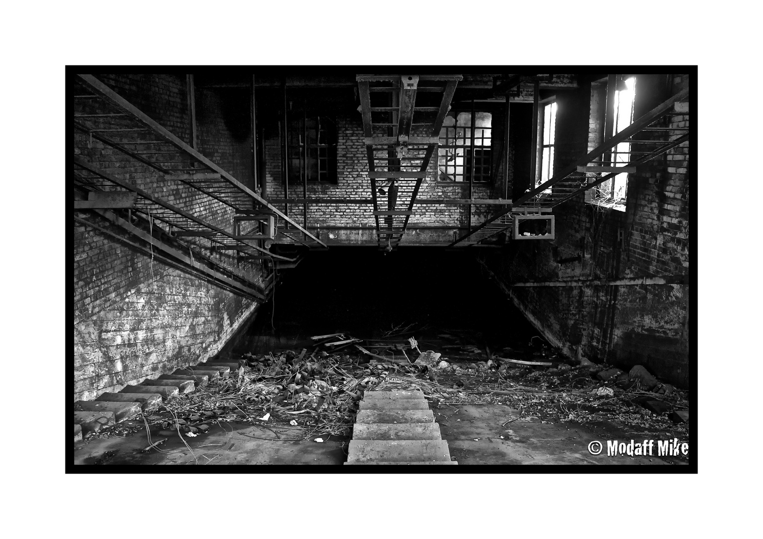abandoned-factory-2-foto-bild-architektur-architektonische-details-profanbauten-bilder-auf