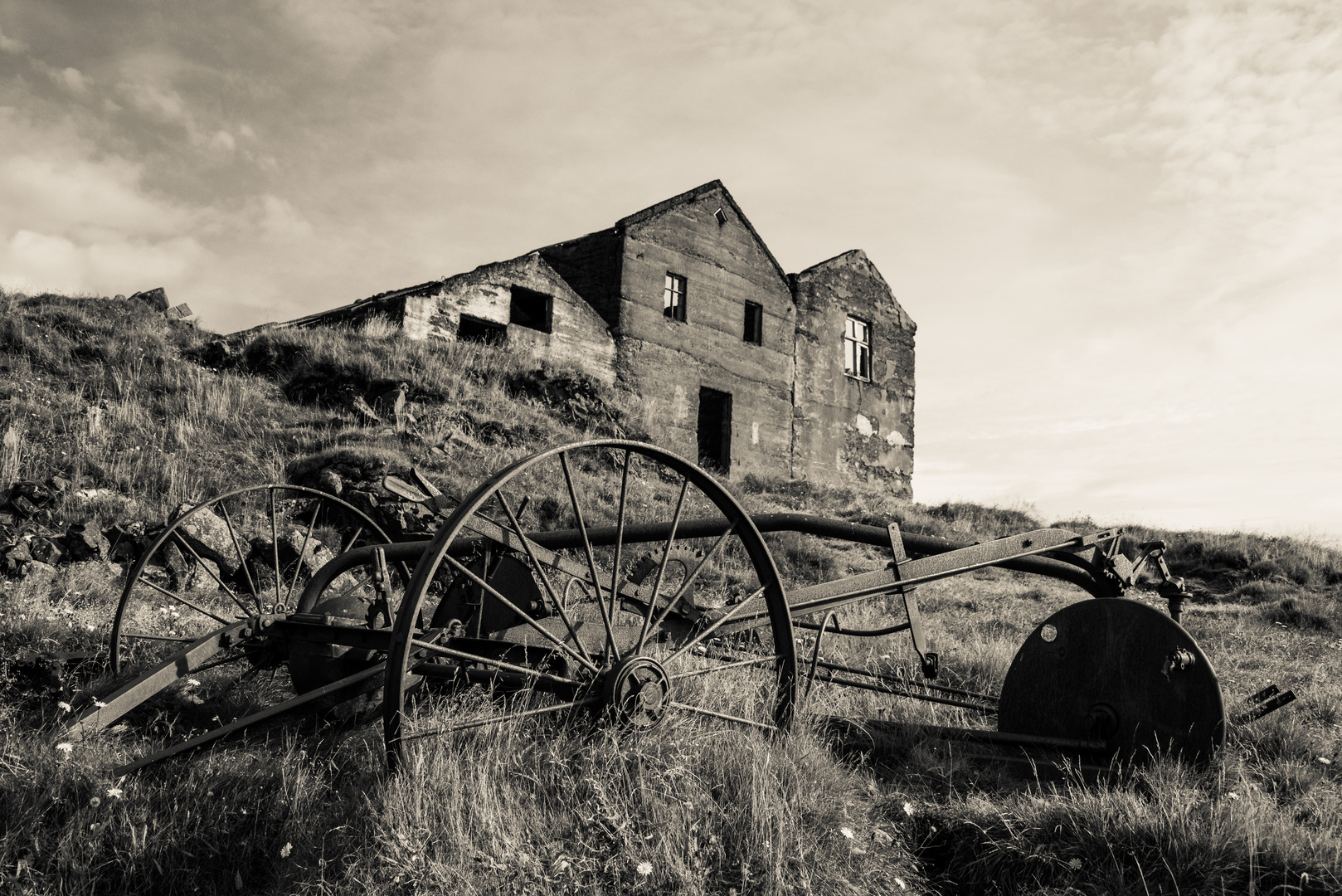 abandoned farm iceland