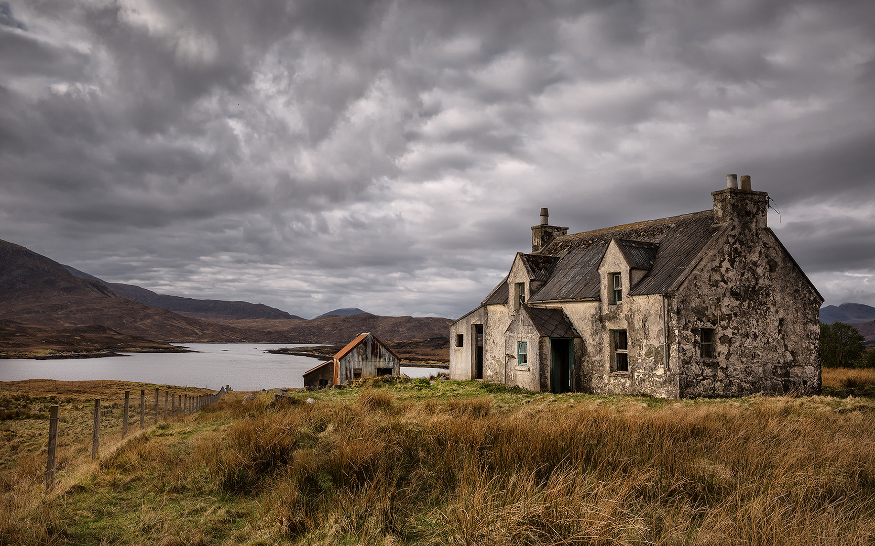  abandoned house 