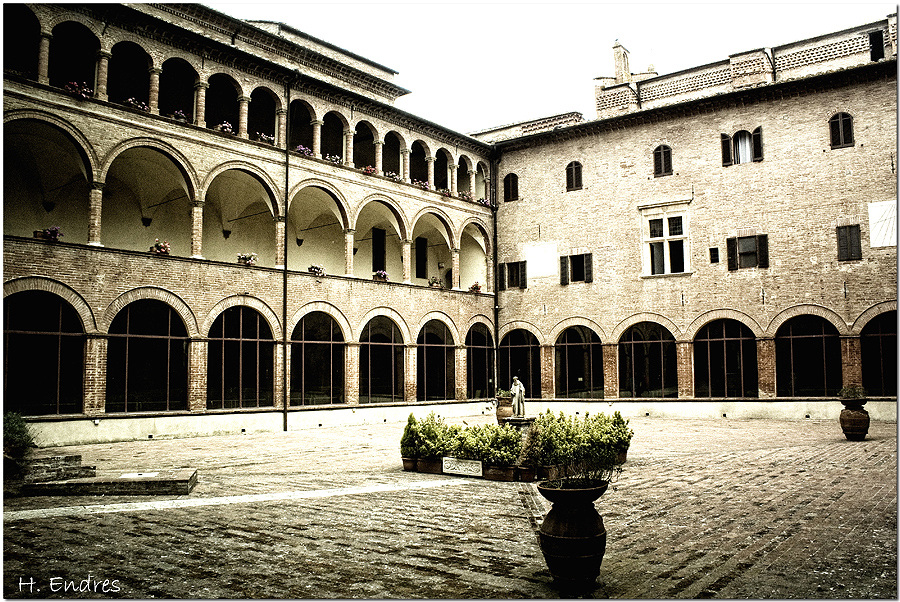 Abbadia di Monte Oliveto Maggiore