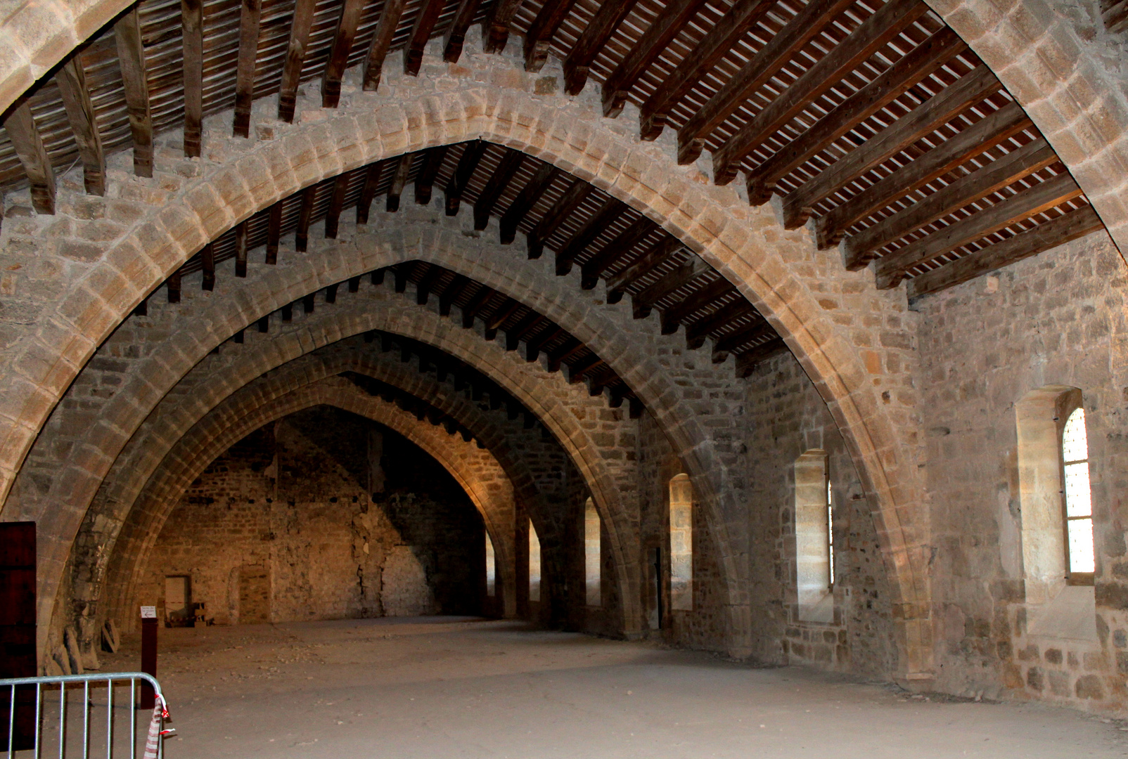 Abbaye de LAGRASSE (Aude)